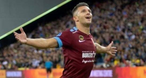 年轻球员会 年轻球员会