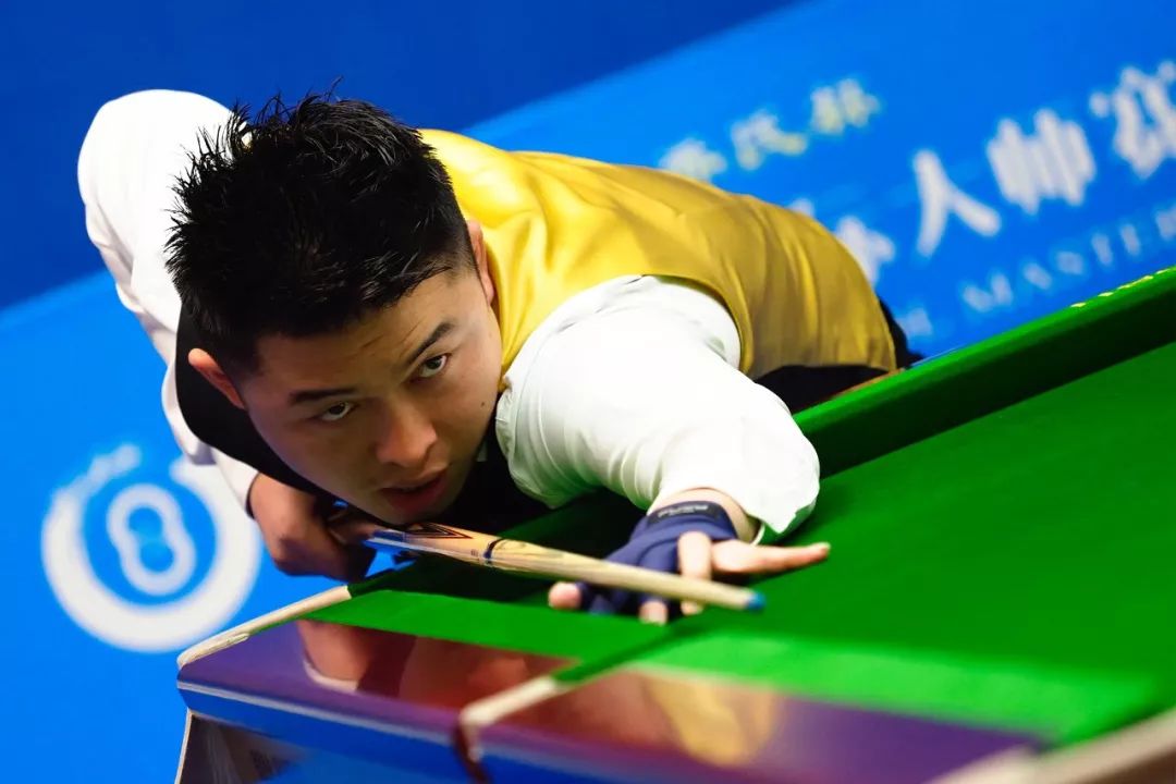 与体育场馆 与体育场馆